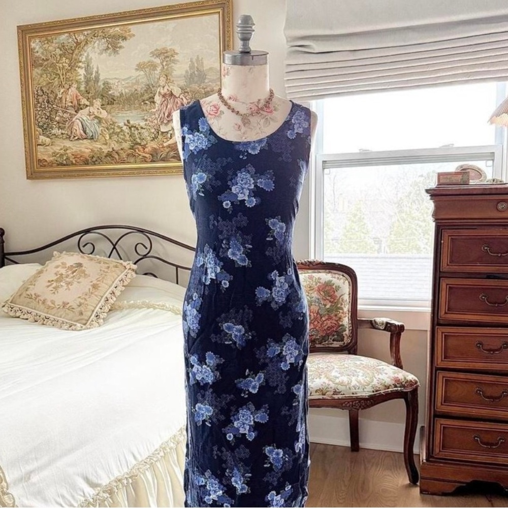 Navy Blue Floral Sleeveless Mini Dress